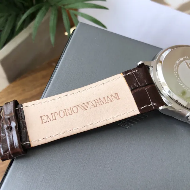 Montre Emporio Armani Chronographe Cadran Champagne Bracelet Cuir Marron Mécanique 2