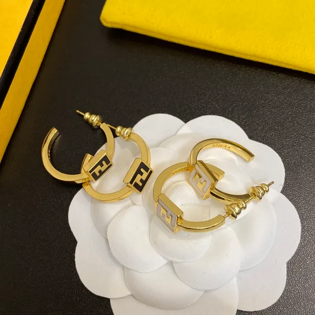 Fendi FF Logo Boucles d'oreilles Hoop C Shape Métal Doré Noir 6