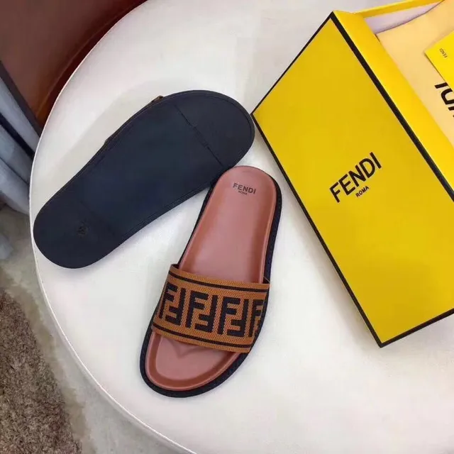 Fendi FF Monogram Slide Marrom Preto Cinta Trançada Base de Borracha Moldada Chinelos 4