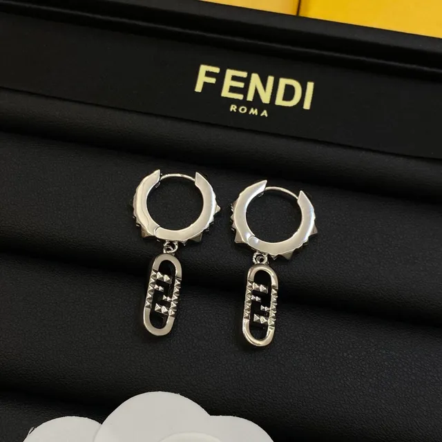 Boucles d'oreilles Fendi FF Spike or argent à picots aro pendantes charm 2