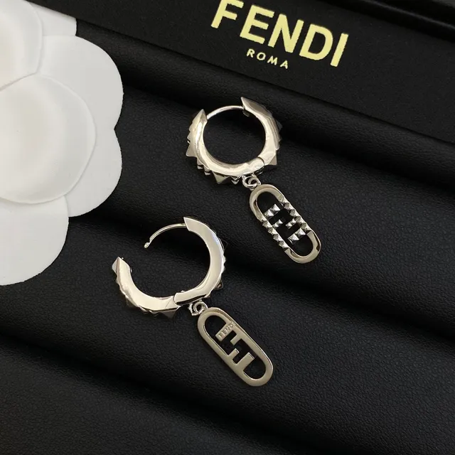Boucles d'oreilles Fendi FF Spike or argent à picots aro pendantes charm 3