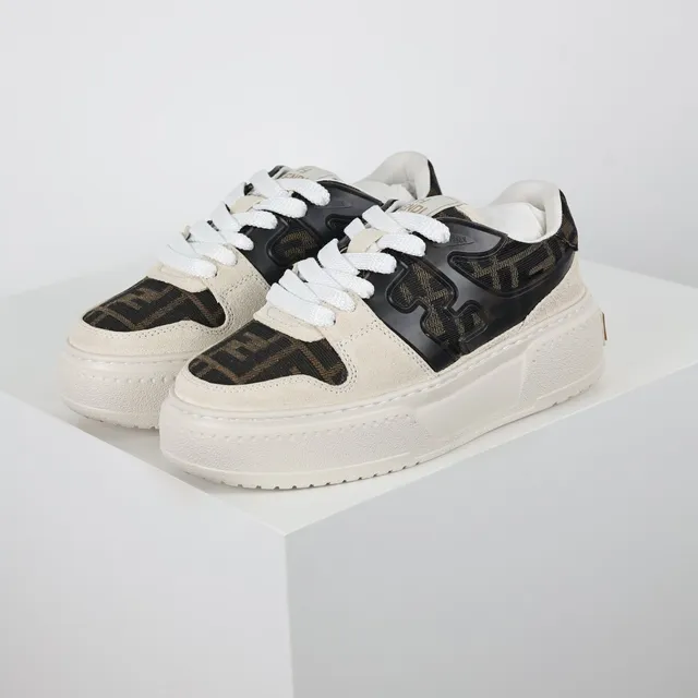 Fendi First Monogram Print Off-White zapatillas lifestyle 2