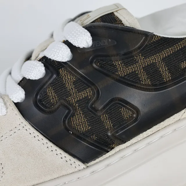 Fendi First Monogram Print Off-White zapatillas lifestyle 6