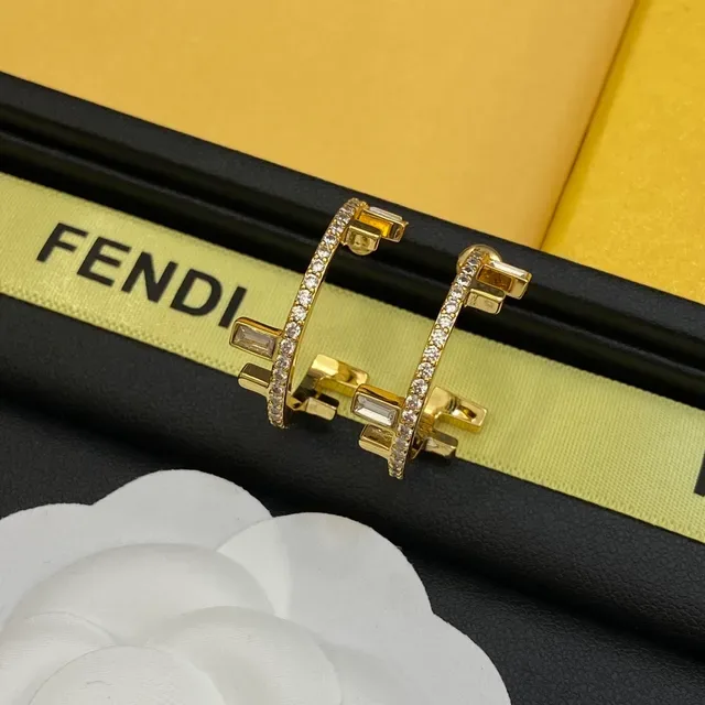 Brincos Fendi Dourado Transparente Pavé Cristal Encrustado 3