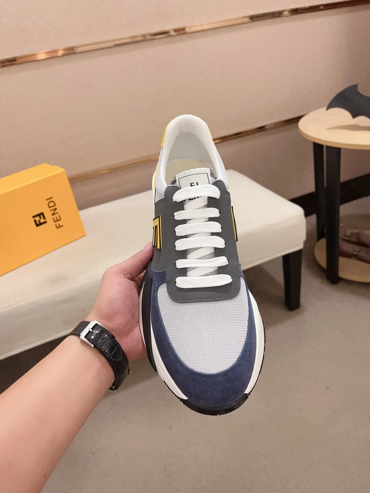 Fendi Gris Marino Multi-Material Upper Suela Media Esculturada Zapatillas Chunky 2