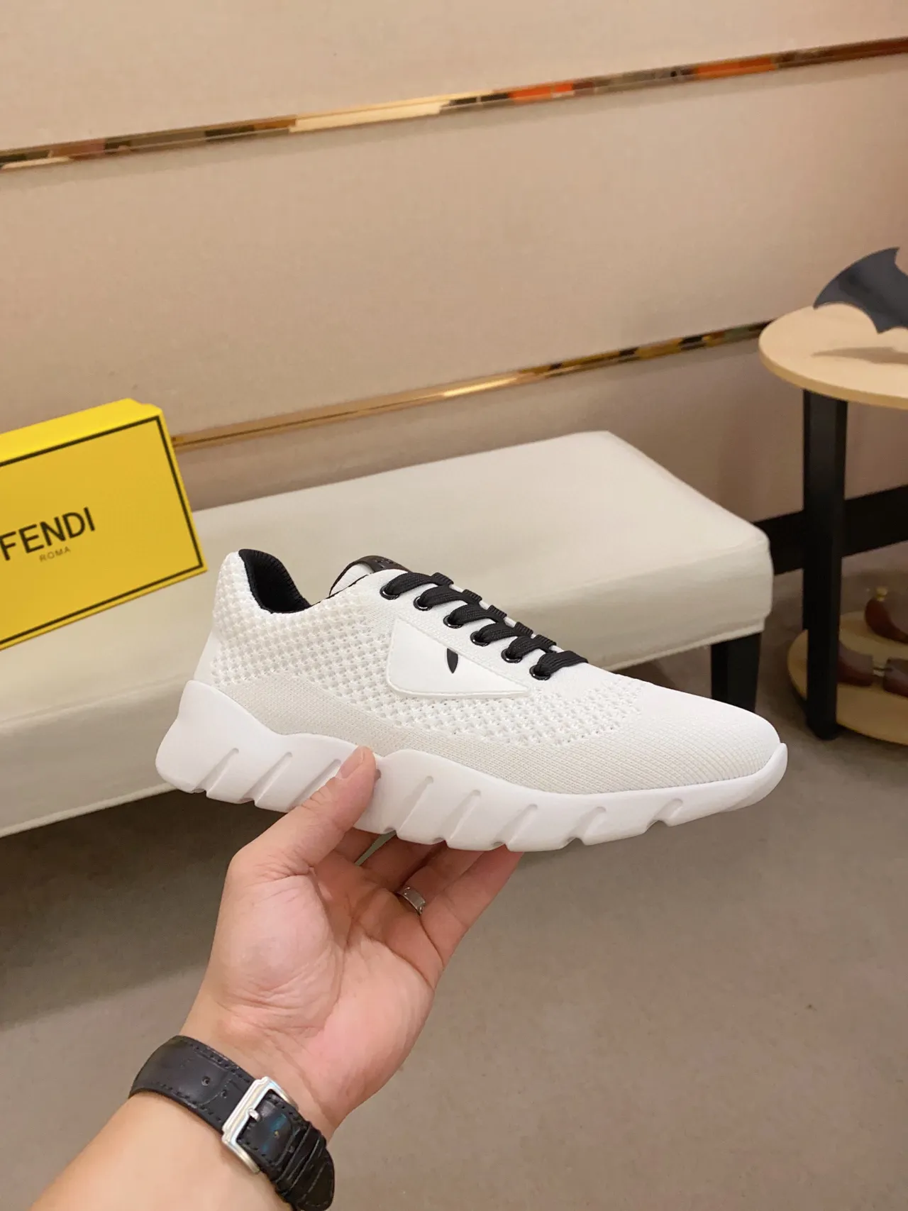 Fendi Blanc Noir Upper Tricot Semelle Épaisse à Nervures Sneakers Lifestyle 7