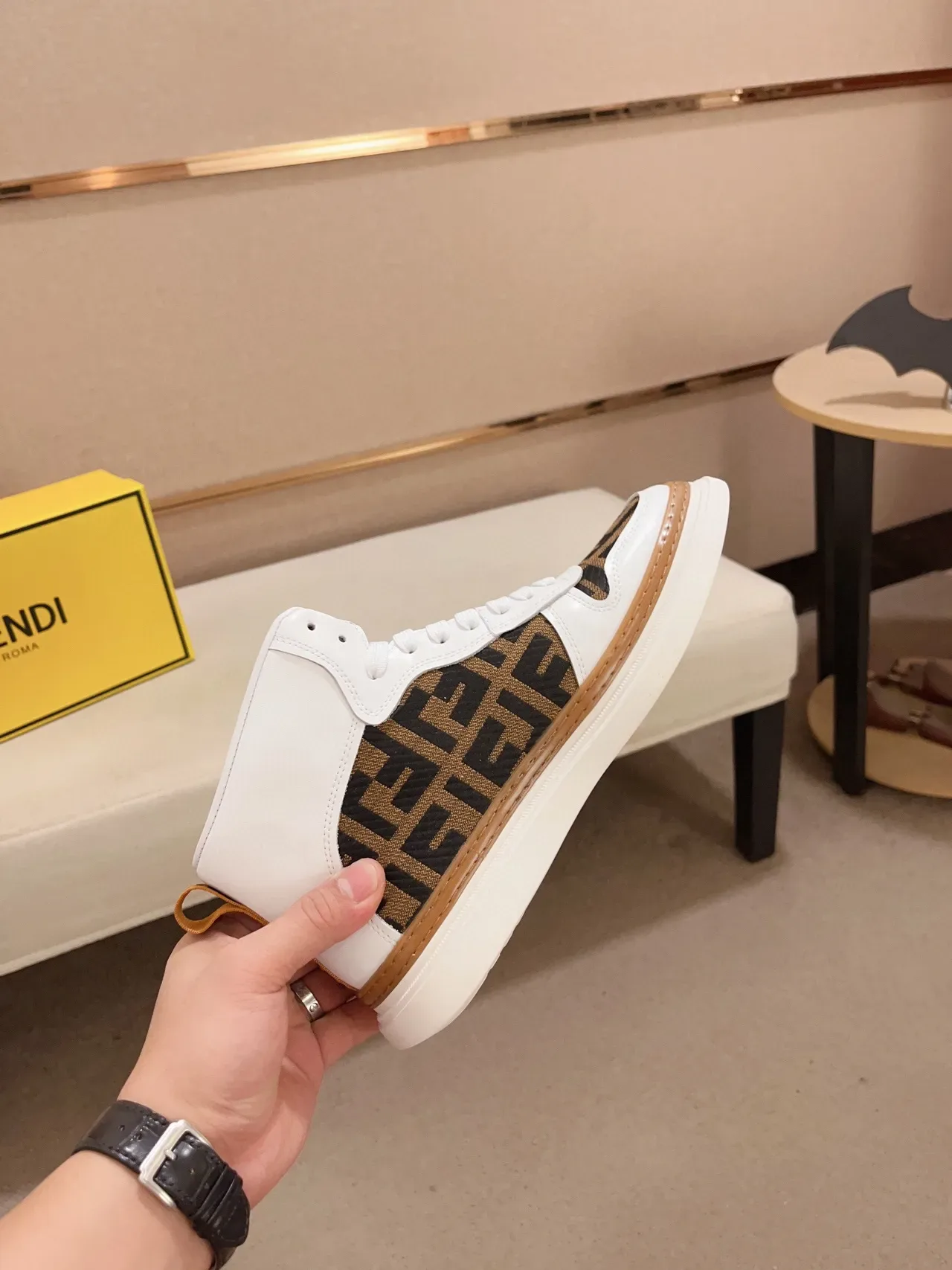Fendi Blanc Marron Baskets Lifestyle Monogrammées en Tissu High-Top 6