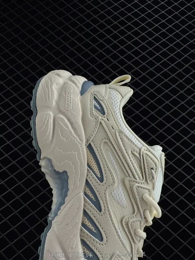Fila Fern Beige and Blue Layered Chunky Sneakers 4