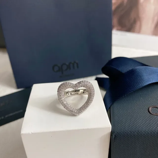 apm Monaco Open Heart Pavé Ring 8