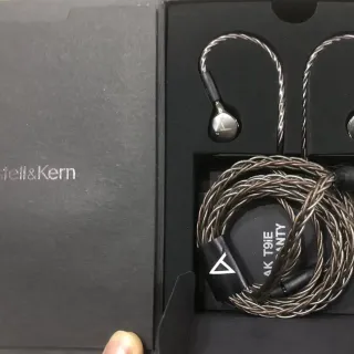 Astell&Kern AK T9iE Black Silver Matte Metallic Over-ear Headphones