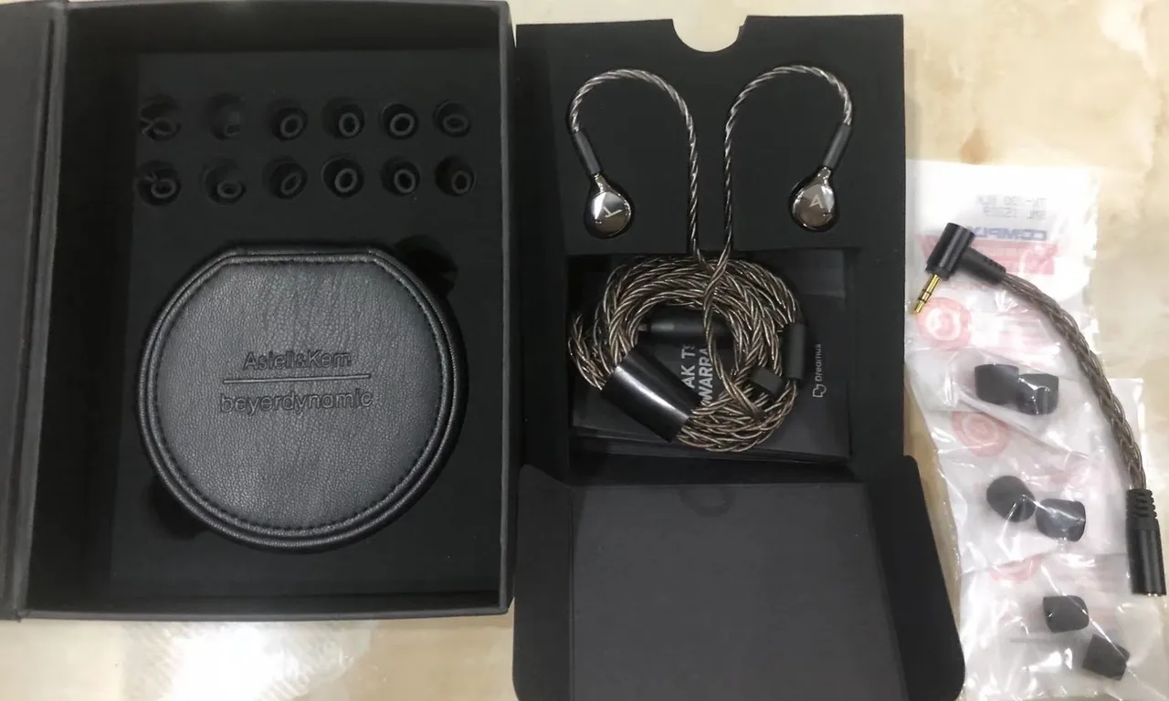 Astell&Kern AK T9iE Casque supra-auriculaire noir argent mat métallique 4