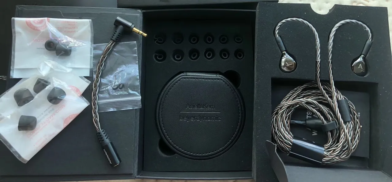 Astell&Kern AK T9iE Casque supra-auriculaire noir argent mat métallique 5