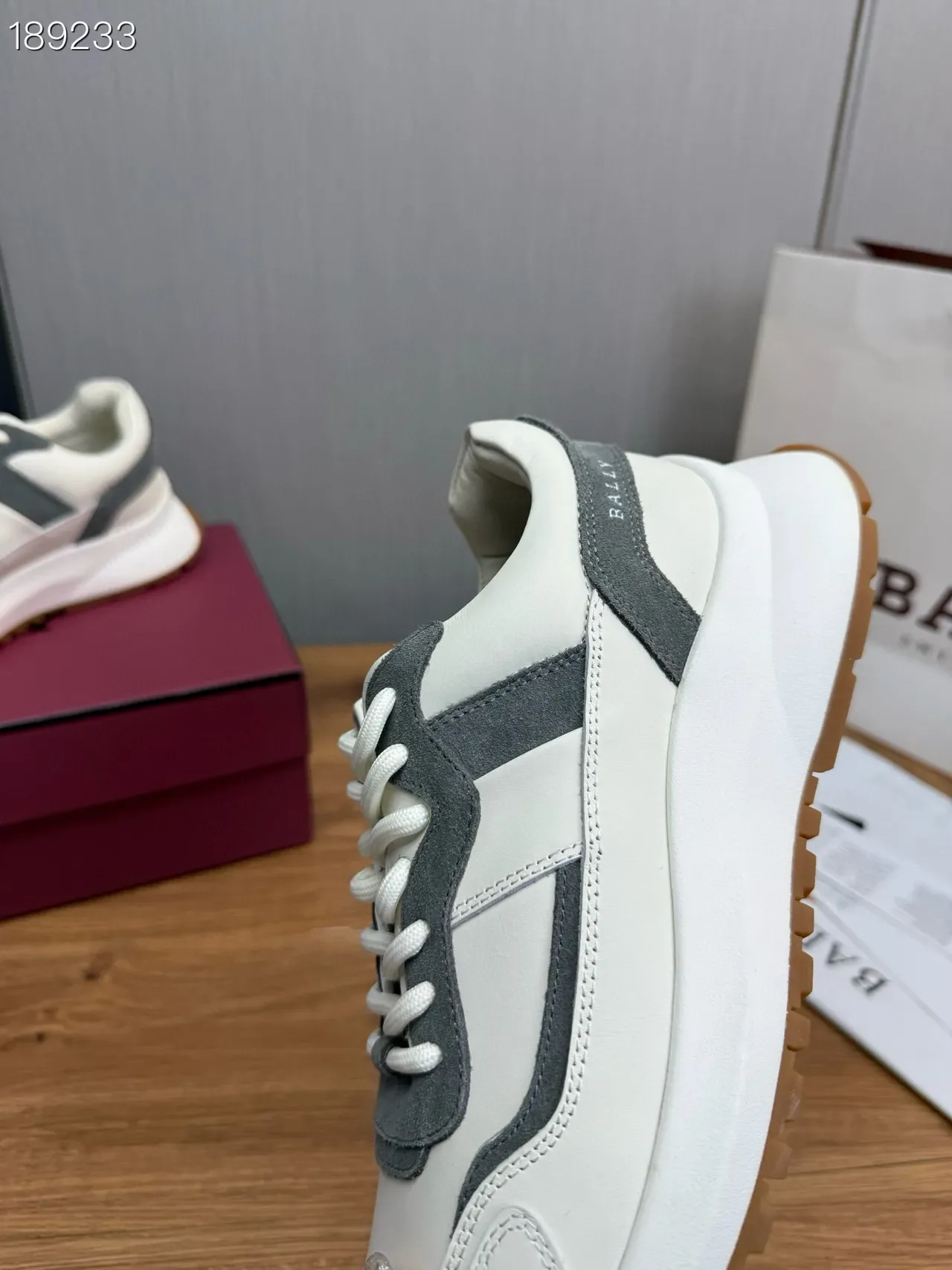 Bally Off-White and Gray Panelled Lifestyle Sneakers 4