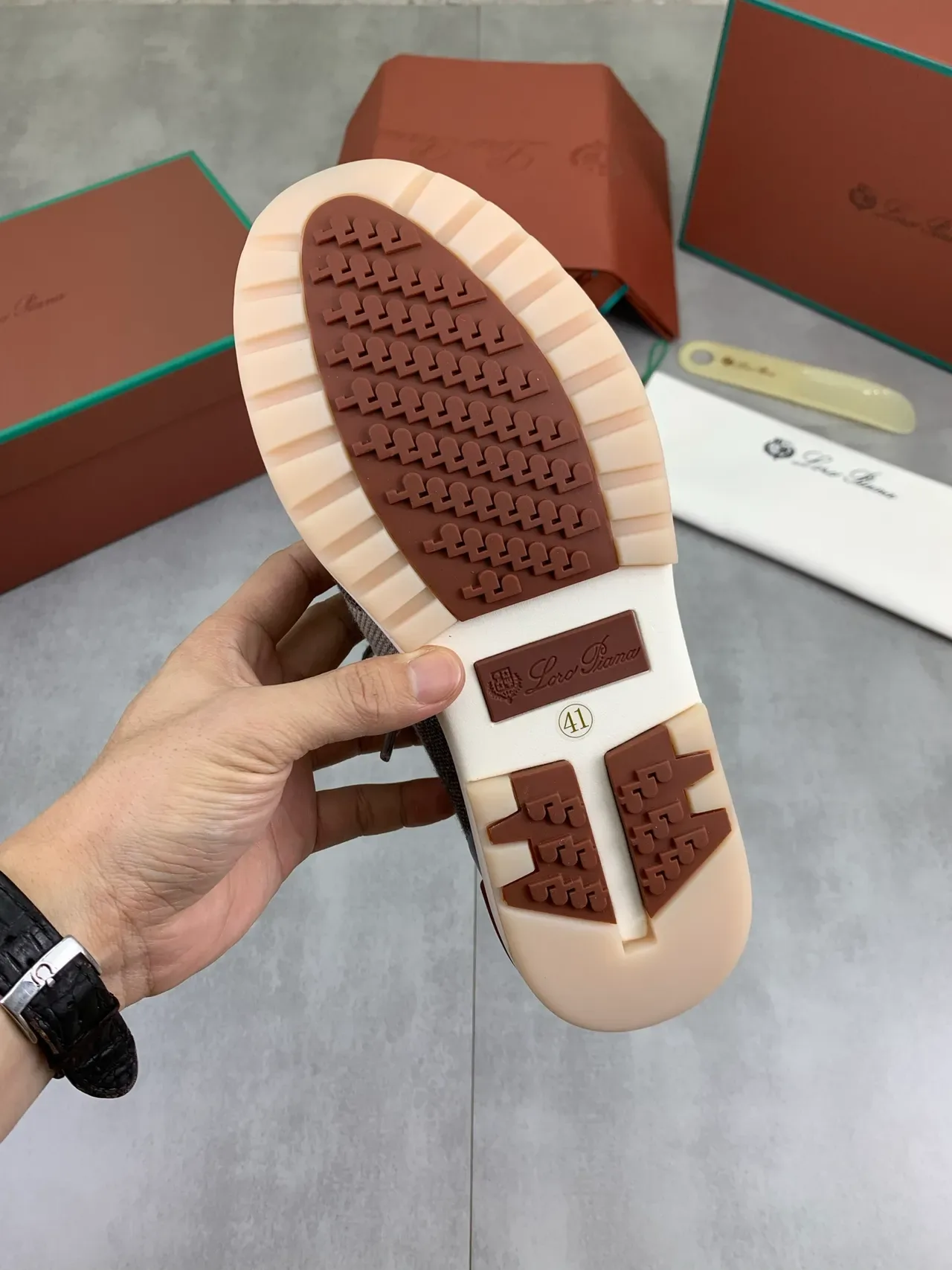 Beige and Gray Knit Low-Top Lace-Up Sneakers 3