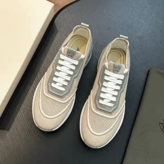 Zapatillas lifestyle beige y gris de malla low-top