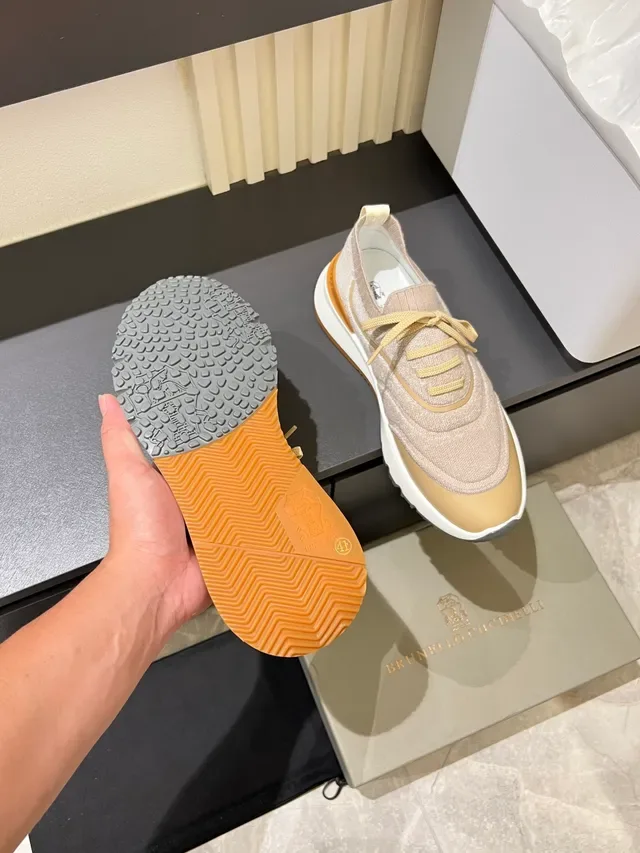 Beige and Tan Knit Lifestyle Sneaker 4