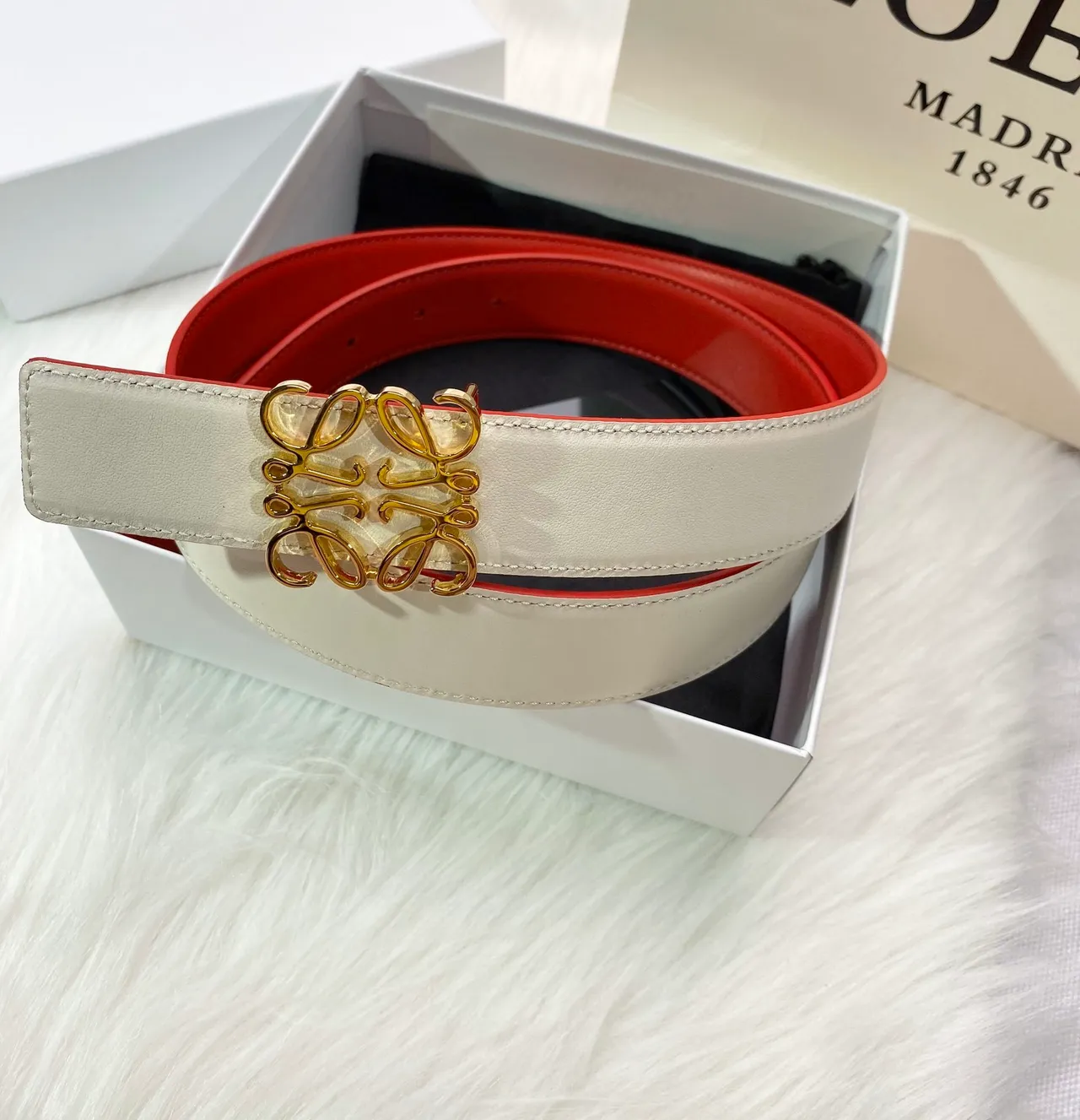 Beige Gold Off-White Smooth Interlocking Logo Buckle Leather Belt 3