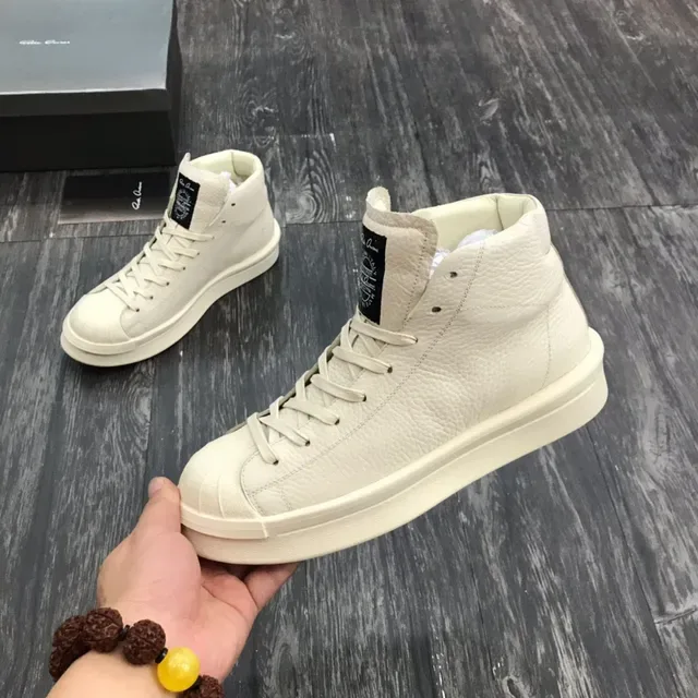 Beige High-Top Pebbled Leather Upper Lifestyle Sneakers 4