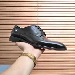 Black and Tan Saddle Cap Toe Oxford Shoes