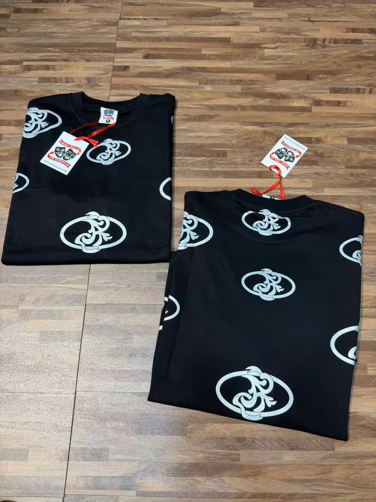 Black and White All-Over Graphic Print Crewneck T-Shirt 2