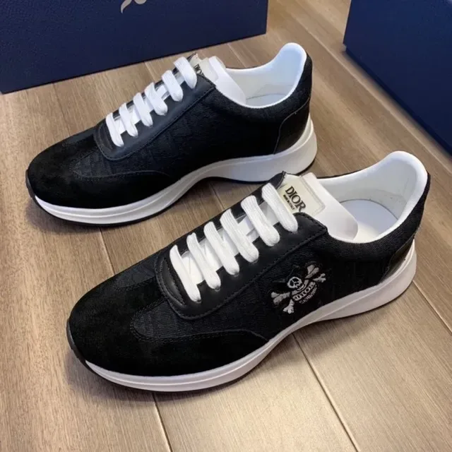 Black and White Embroidered Skull Sneaker 5