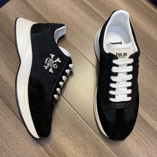 Black and White Embroidered Skull Sneaker 8