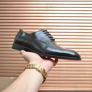 Black Glossy Cap Toe Oxford Shoe