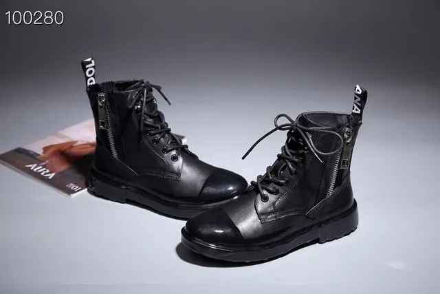 Black Glossy Patent Toe Cap Matte Textured Upper Ankle Boots 4