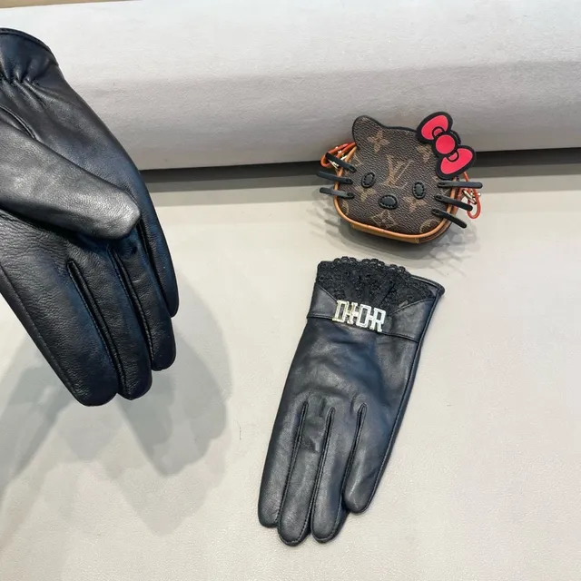 Black Gold Lace Cuff Leather Gloves 3