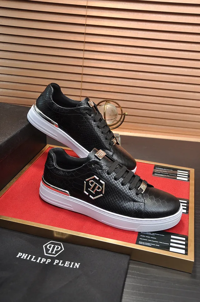 Black Gold Snake-Embossed Leather Hexagonal Logo Sneakers 5