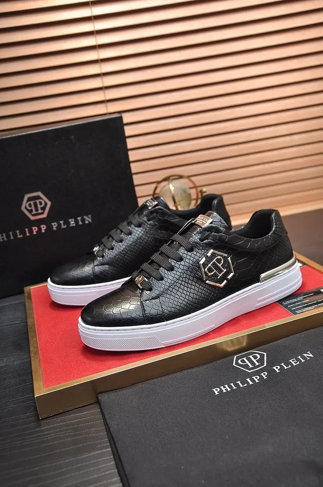 Black Gold Snake-Embossed Leather Hexagonal Logo Sneakers 7