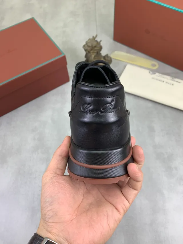 Black Leather Lace-Up Thick-Sole Casual Shoe 3