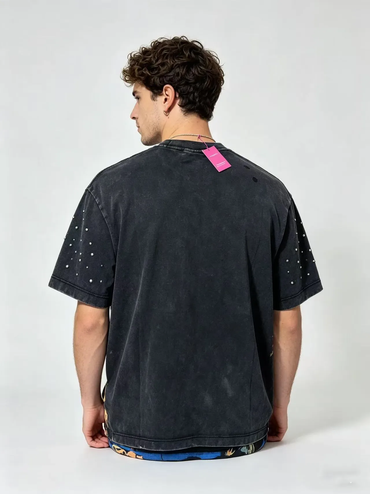 Black Multicolor Graphic-Print Embellished Sleeves T-Shirt 4