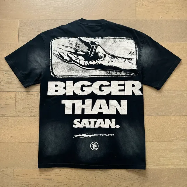 Black Oversized Graphic Print T-Shirt 10