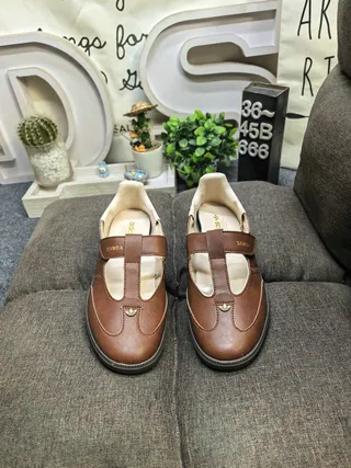 Black T-Strap Perforated Mary Jane Shoes 20