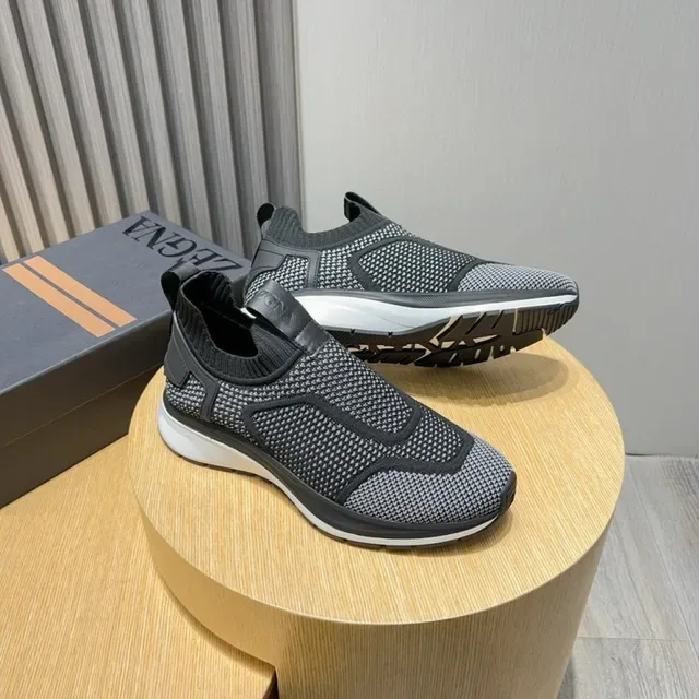 Black White Knit Slip-On Monochrome Mesh Upper Sneakers 4