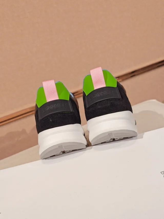 Black White Mixed-Material Upper Oversized Circular Logo Lifestyle Sneakers 4