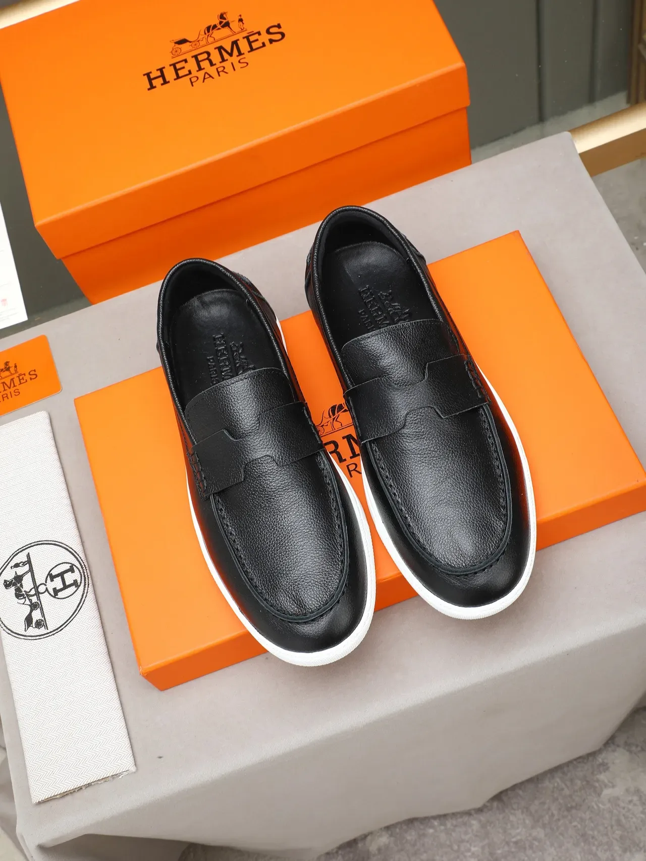 Black White Pebbled Leather Penny Strap Loafer 3