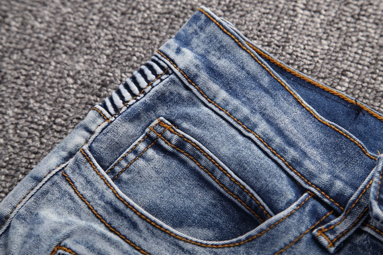 Blue Black Distressed Medium-Wash Denim Zippered Thigh Pockets Shorts 7