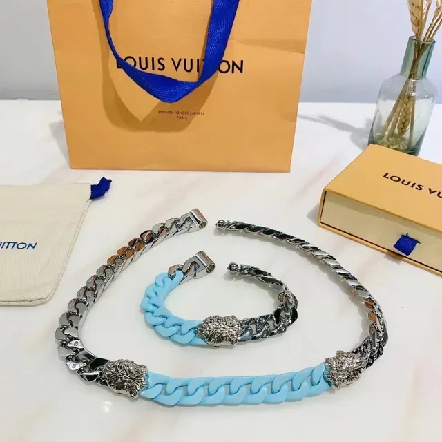 Blue Silver Chunky Curb Chain Lion Head Terminals Necklace 3