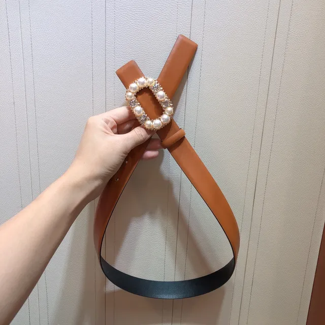 Ceinture en cuir marron avec boucle en or ornée de perles et de cristaux en métal 5