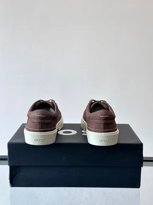 Brown Suede-Textured Low-Top Lace-Up Lifestyle Sneakers 3