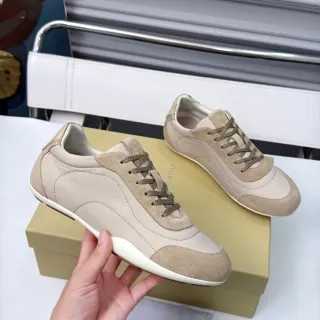 Cucinelli حذاء رياضي بيج سويد ونسيج لايف ستايل
