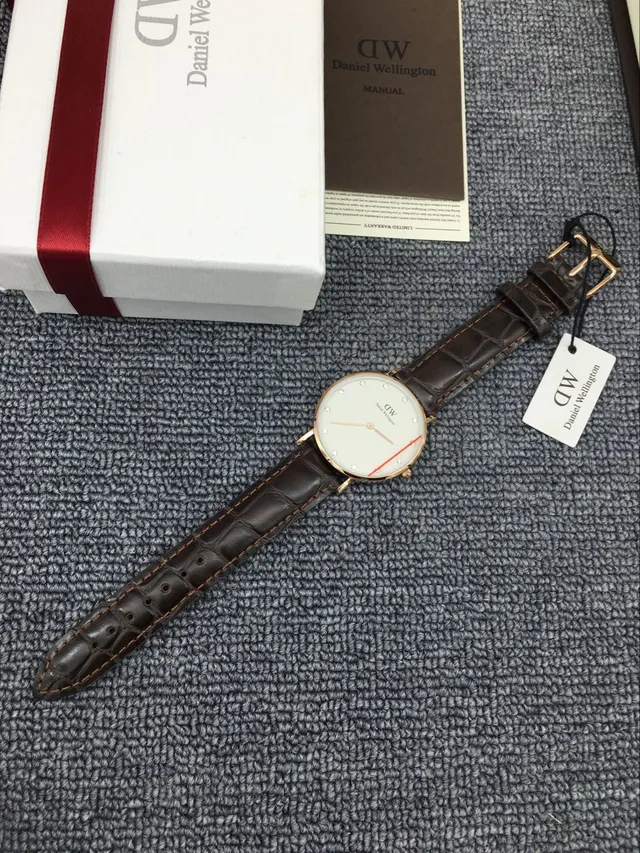 Daniel Wellington Brown White Minimalist Dial Crystal Hour Markers Quartz Watch 4