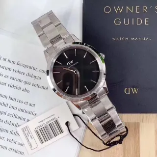 Daniel Wellington Classic Black Dial Stainless Steel Quartz Watch