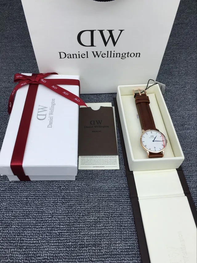Daniel Wellington Classic Minimalist भूरा चमड़ा पट्टा क्वार्ट्ज घड़ी 7