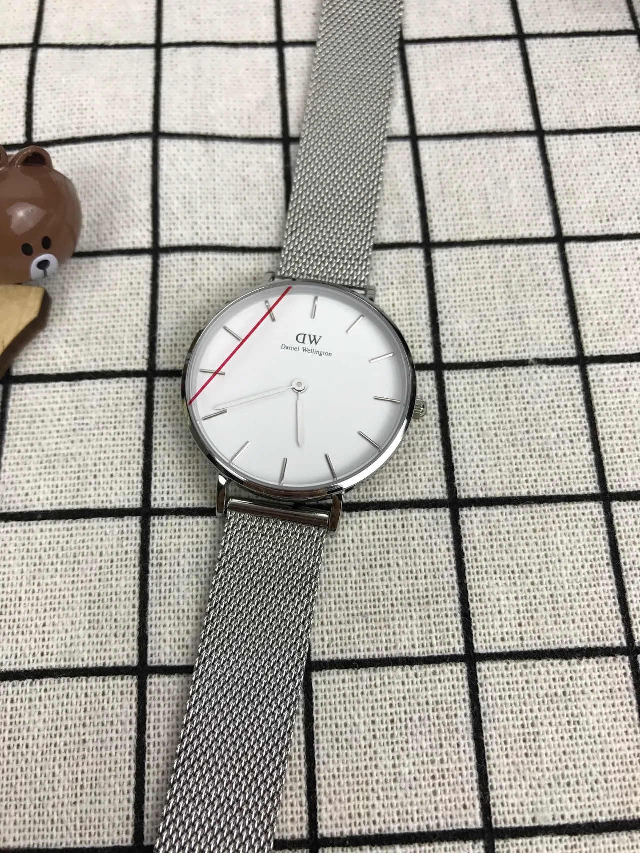 Daniel Wellington Classic Petite White Dial Silver Mesh Quartz Watch 3