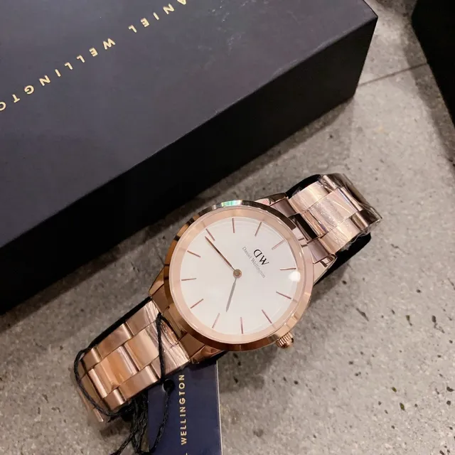 Daniel Wellington Classic Rose Gold Tone White Dial Quartz Watch 6