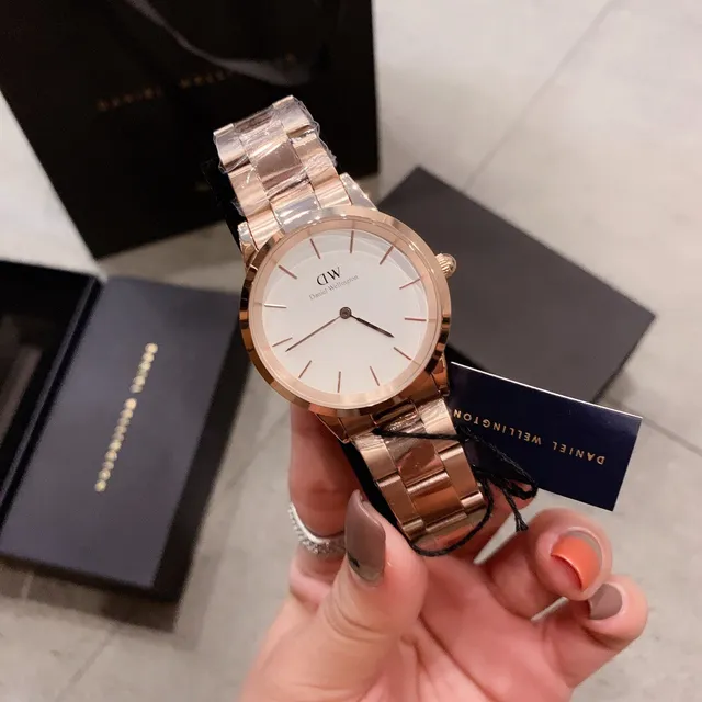 Daniel Wellington Classic Rose Gold Tone White Dial Quartz Watch 7