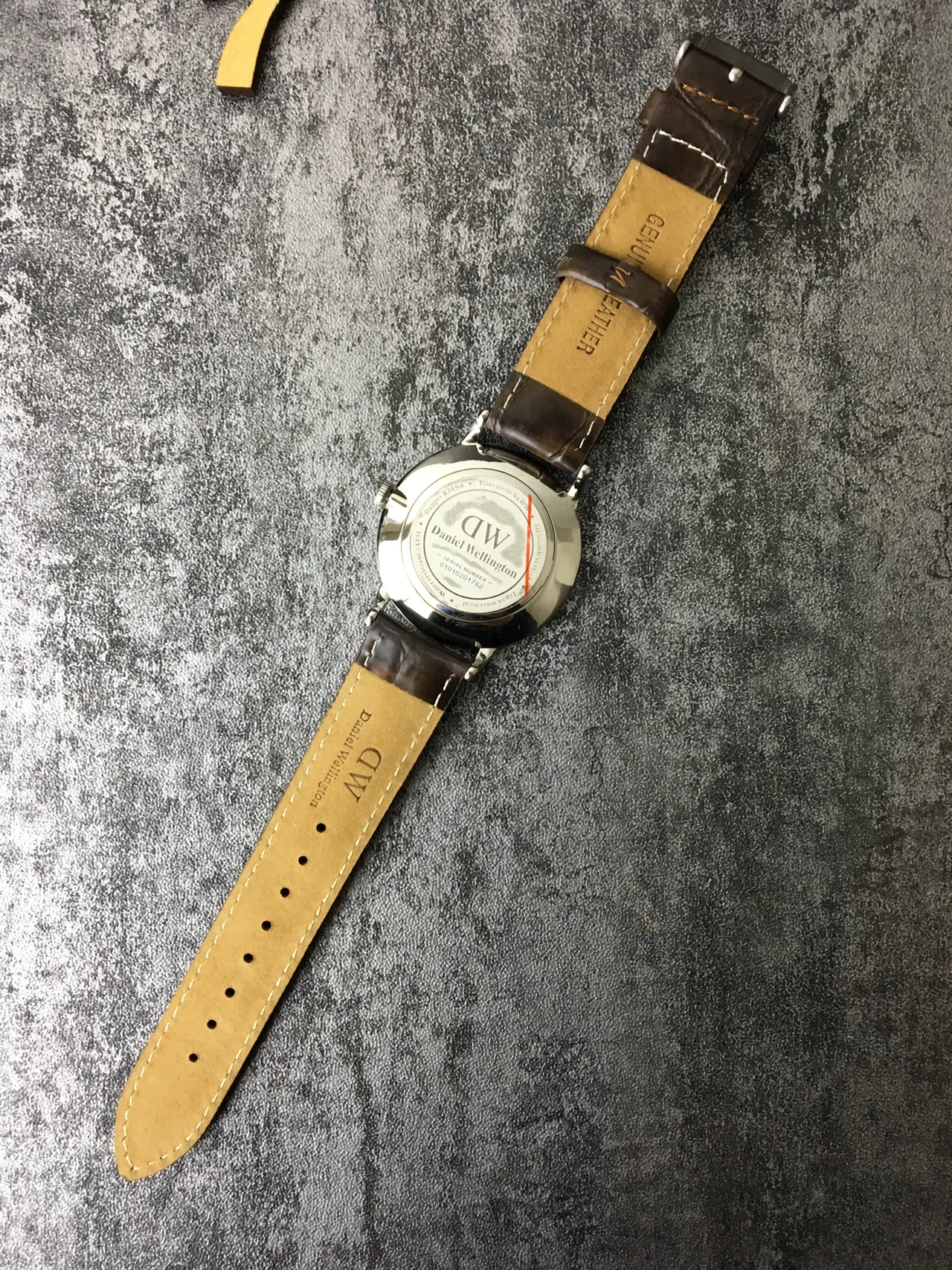 Daniel Wellington Classic White Dial Brown Leather Strap Quartz Watch 2